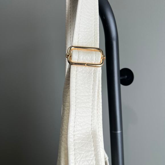 Slouchy Off White Hobo Bag Purse with Flaw (marks) - Picture 7 of 12